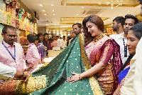 Honey Rose at Chandana Brothers Shopping Mall Opening